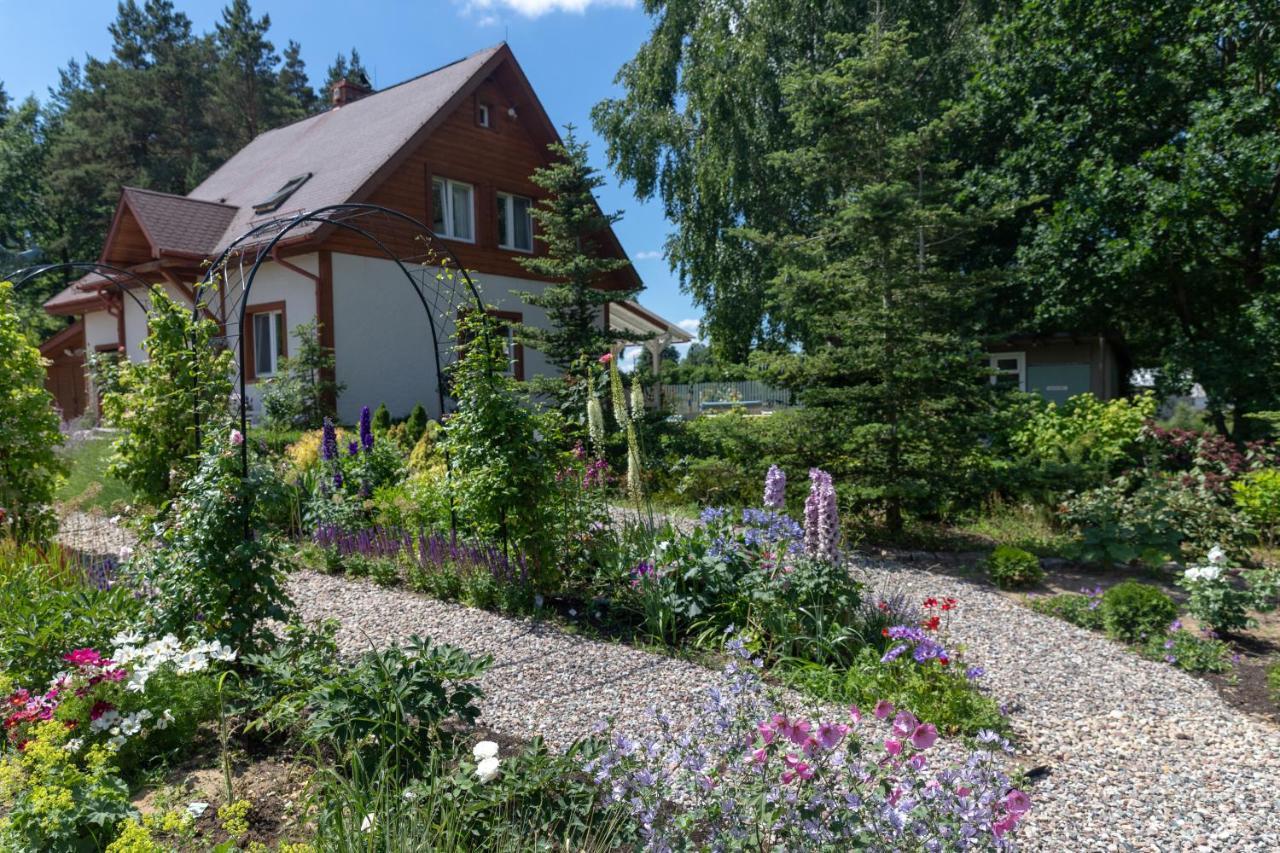 Cottage On The Hill Kielno Exterior photo